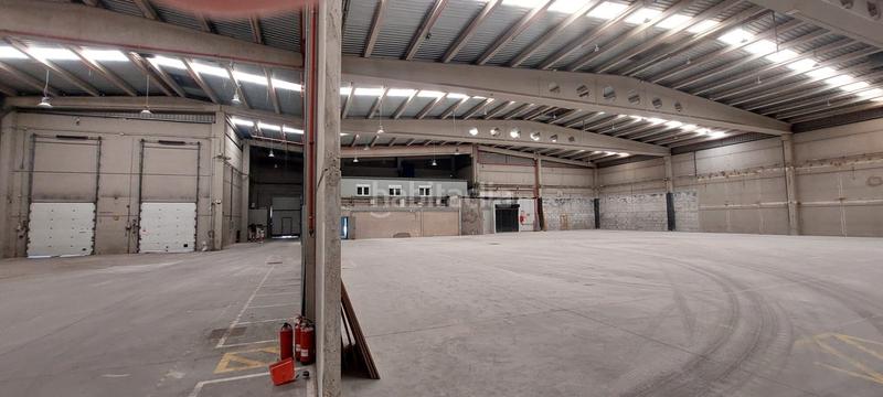 Foto d94667fc-dd57-487f-aa99-f3d96434920f. Affitto capannone industriale in Las Dehesillas-Vereda de los Estudiantes Leganés