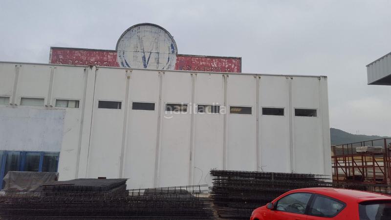 Foto 211ea5ab-5afb-4b5e-8884-23afeb9b21dc. Bâtiment à usage industriel dans Reyes Católicos Alcalá de Henares