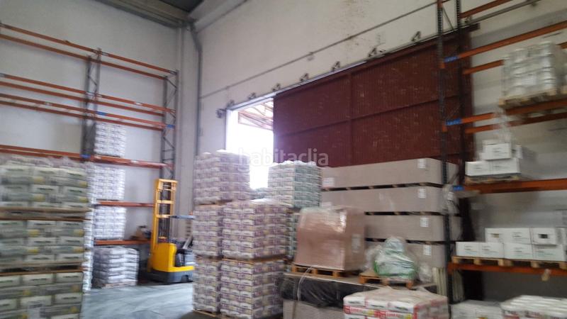 Foto bbe316c0-3109-49e9-921f-731af26c4865. Nave industrial en Reyes Católicos Alcalá de Henares