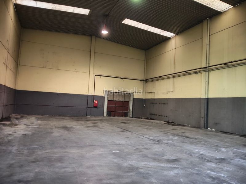 Foto a98ce0cf-8f4a-4d95-8e06-ebe43712868d. Rent industrial building in Zona Industrial Pinto