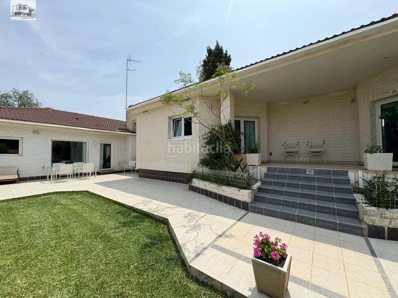Foto f9b4f14a-c83f-48bc-b033-47469c543a93. Casa chalet de lujo en montealegre en Gallipont Pobla de Vallbona (la)