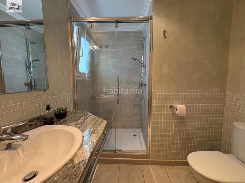 Foto f9bfe0f3-f167-432a-acc8-3550ef34e436. Casa chalet de lujo en montealegre en Gallipont Pobla de Vallbona (la)