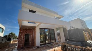 Xalet a El Carme-Sant Agustí-Bonavista. Obra nueva en las tablas de leliana