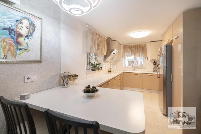 Foto 247e8832-59f6-4b3c-a4dd-e6ce0d04cc4c. Xalet amb calefacció aparcament piscina a Entrepinos Eliana (l´)