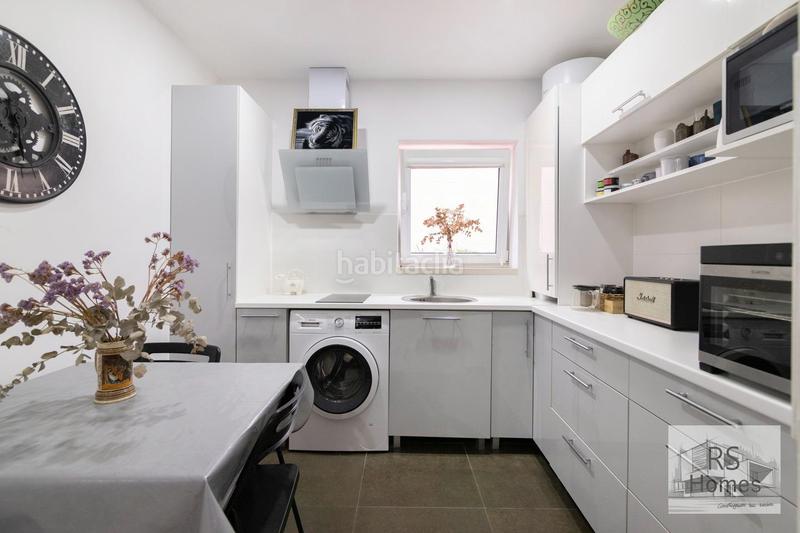 Foto 2fa32f03-0718-4b1b-9f78-8ee430b8ee11. Xalet amb calefacció aparcament piscina a Entrepinos Eliana (l´)