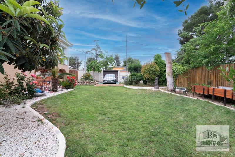 Foto 7052ac7f-364b-403f-942d-e721aabba3db. Xalet amb calefacció aparcament piscina a Entrepinos Eliana (l´)