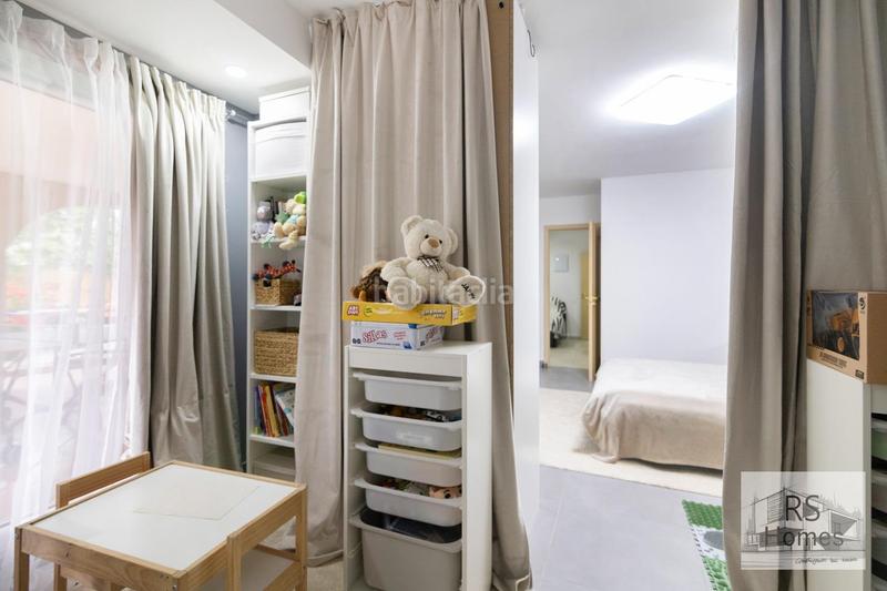 Foto 7368d2d2-3c8b-4325-be9b-27236e220e13. Xalet amb calefacció aparcament piscina a Entrepinos Eliana (l´)