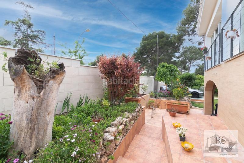 Foto 9aa280f5-fd19-488b-9fb4-b46fa65d4a8a. Xalet amb calefacció aparcament piscina a Entrepinos Eliana (l´)