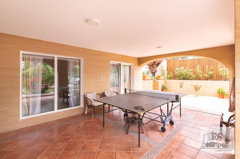 Foto c53666b6-fc39-4b6d-a50e-35949000bfd8. Xalet amb calefacció aparcament piscina a Entrepinos Eliana (l´)