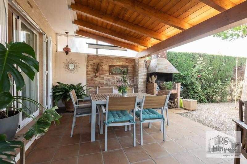 Foto 93207149-6d82-4026-814b-11a8e0930268. Casa bifamiliare con riscaldamento parcheggio piscina in Bétera