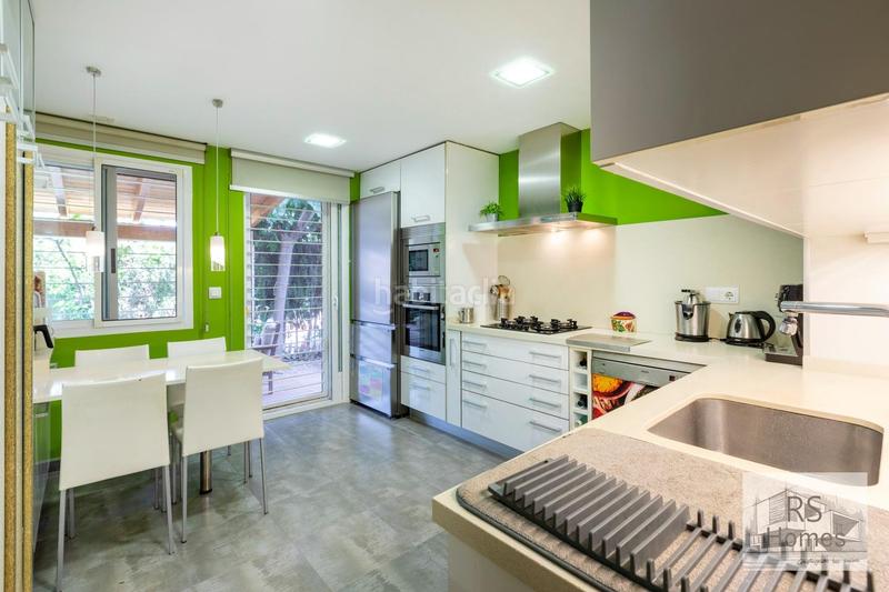 Foto f0029c47-5119-4f7d-831a-fb23e3fad88f. Casa bifamiliare con riscaldamento parcheggio piscina in Bétera