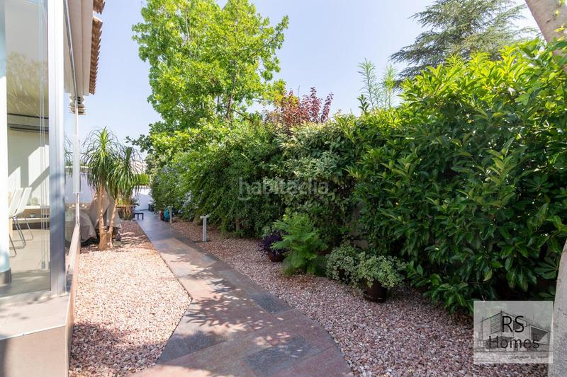 Foto 0b7e8e6e-6fa1-433e-aae3-d02809aa21d9. Chalet con parcheggio in El Carme-Sant Agustí-Bonavista Eliana (l´)