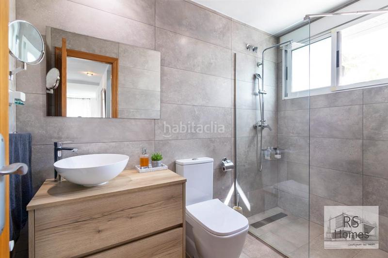 Foto 0d69b7b4-efe6-427a-9bf3-1fa73fdb5c46. Chalet con parcheggio in El Carme-Sant Agustí-Bonavista Eliana (l´)