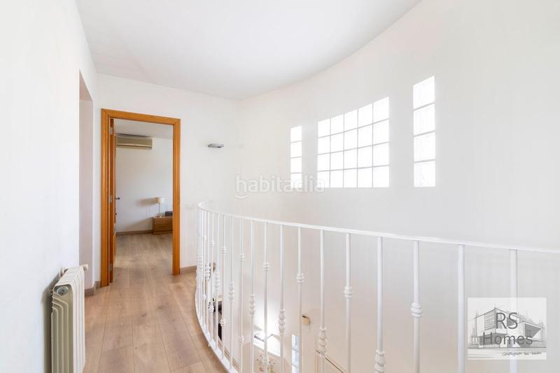 Foto e19f895c-b019-495b-98d4-7f8d3c7f01df. Chalet con parcheggio in El Carme-Sant Agustí-Bonavista Eliana (l´)