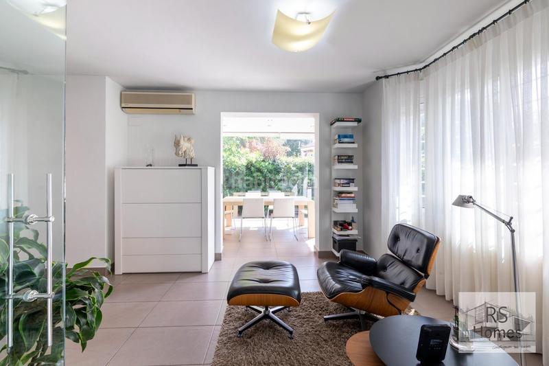 Foto ee6dd803-b940-40db-8ef2-c9f161405548. Chalet con parcheggio in El Carme-Sant Agustí-Bonavista Eliana (l´)