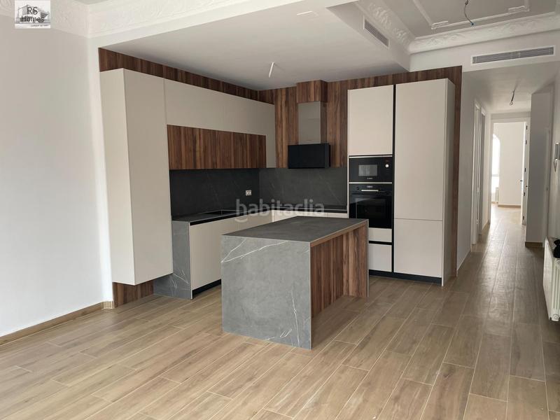 Foto 8e1c7ccb-6d28-465b-84f3-d159a82aa401. Appartement avec chauffage dans Gran Via Valencia