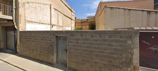 Terreno residencial  Calle mercat. Solar urbano de 157m2  en  el centro de la pobla de vallbona