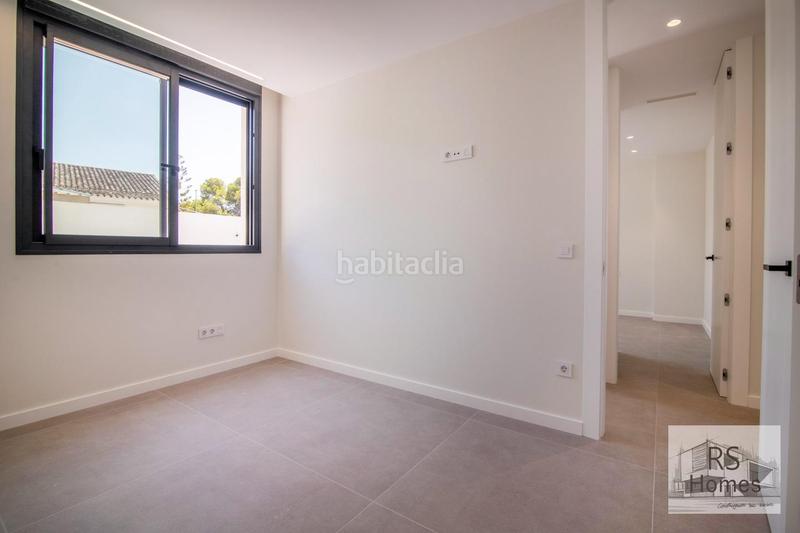 Foto 92090a43-fa37-44a4-aee1-c9693d14724a. Chalet avec parking piscine dans La Conarda Pobla de Vallbona (la)