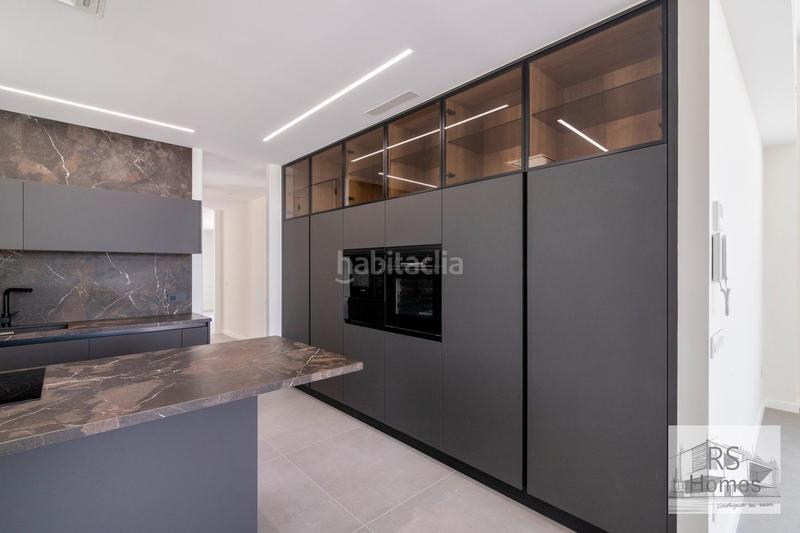 Foto 9b5eb191-4d6b-470c-9d13-dc9232d29a76. Chalet avec parking piscine dans La Conarda Pobla de Vallbona (la)