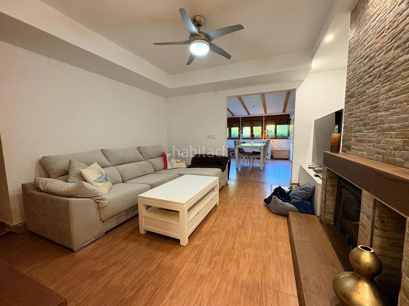 Foto 915f3299-4886-4d69-9a2a-e9d62279bdcd. Towny house with heating in Montesol Eliana (l´)