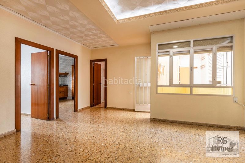 Foto c7098496-fd31-4ce4-81df-706512bca3b6. Pis a Núcleo Urbano Pobla de Vallbona (la)