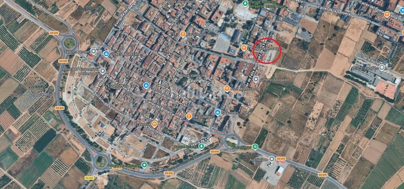 Foto eb26e5c0-f3d1-493f-9c90-703f16ff7e14. Aparcament cotxe a Núcleo Urbano Pobla de Vallbona (la)