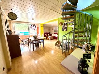 Dúplex a Montcada Centre - La Ribera. Ático dúplex con piscina comunitaria