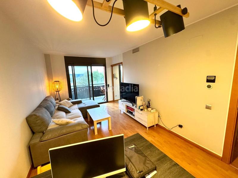 Foto fb327724-9705-4c43-a0b4-a2ad1469af81. Pis amb aparcament a Font Pudenta Montcada i Reixac