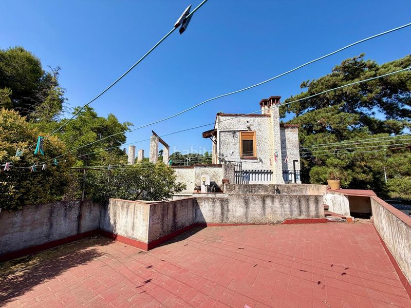 Foto 15a0252c-5fb4-4173-91a4-402feae52aa0. Casa amb calefacció aparcament piscina a Santa Maria-Terra Nostra Montcada i Reixac