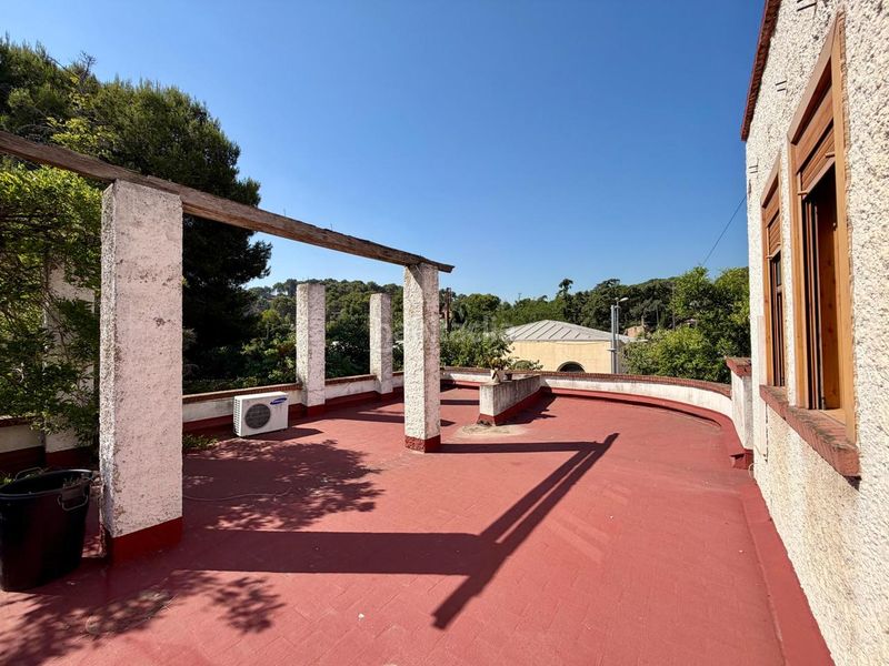 Foto 4c28e08b-3f28-4ab0-83f1-2d6cf3003125. Casa amb calefacció aparcament piscina a Santa Maria-Terra Nostra Montcada i Reixac