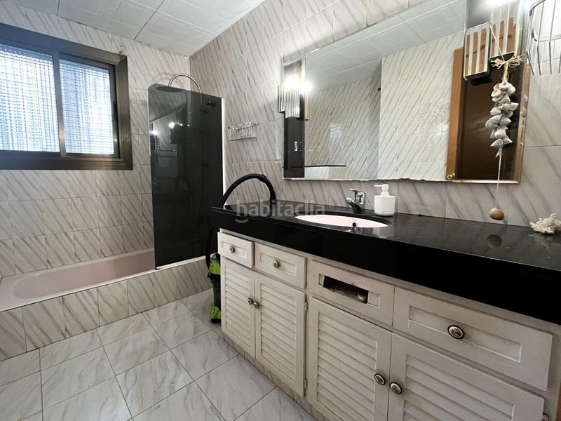 Foto a1a380d7-04be-4d9a-a390-3f51c8768fd2. Casa amb calefacció aparcament piscina a Santa Maria-Terra Nostra Montcada i Reixac