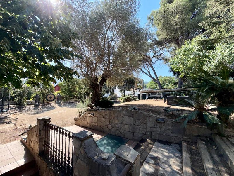 Foto b40b0658-ca9c-453a-8dff-da342f41a224. Casa amb calefacció aparcament piscina a Santa Maria-Terra Nostra Montcada i Reixac