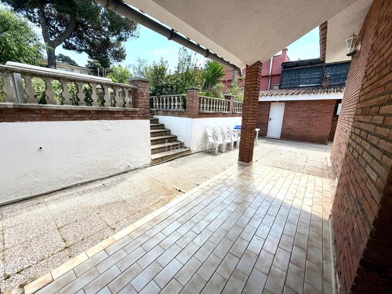 Foto 3a9a4e39-88d4-4aed-aa88-5921d5bd46b4. Casa amb calefacció aparcament piscina a Reixac - Vallensana Baixa Montcada i Reixac
