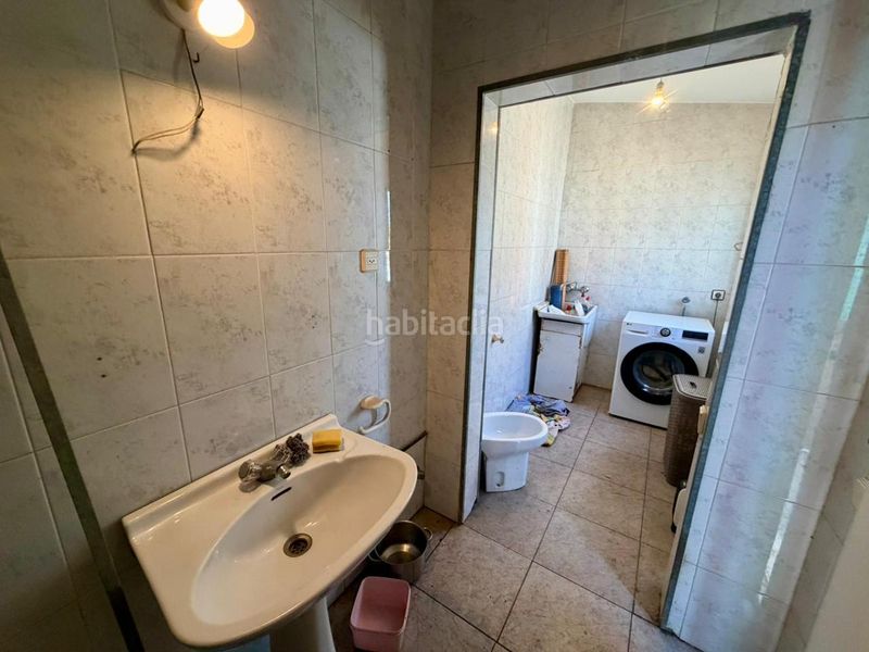 Foto 4d0e1473-0f44-4e91-80f6-b2c9b9006cff. Casa amb calefacció aparcament piscina a Reixac - Vallensana Baixa Montcada i Reixac