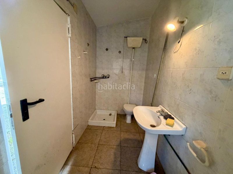 Foto 6f4594af-826b-44c3-bf24-264fe6d7610e. Casa amb calefacció aparcament piscina a Reixac - Vallensana Baixa Montcada i Reixac