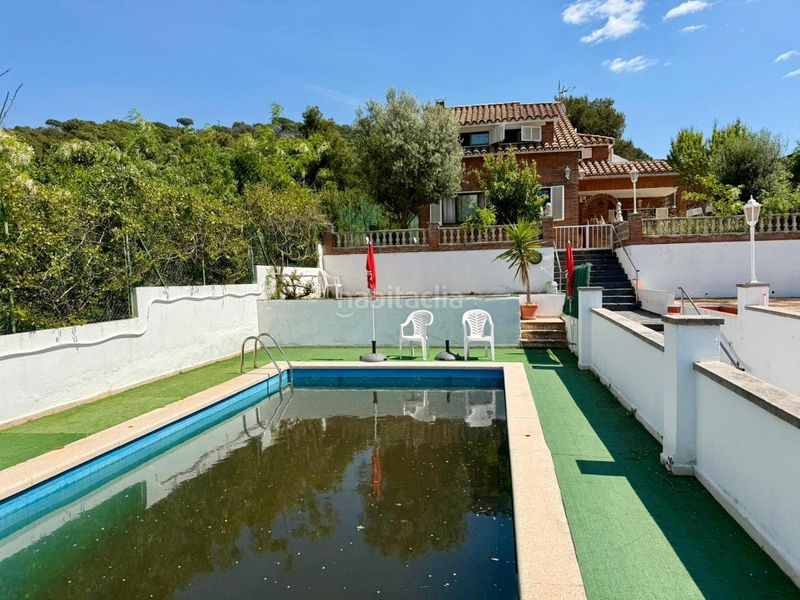 Foto 8620e6b8-1cbe-455b-97f9-a1d382f9e01b. Casa amb calefacció aparcament piscina a Reixac - Vallensana Baixa Montcada i Reixac