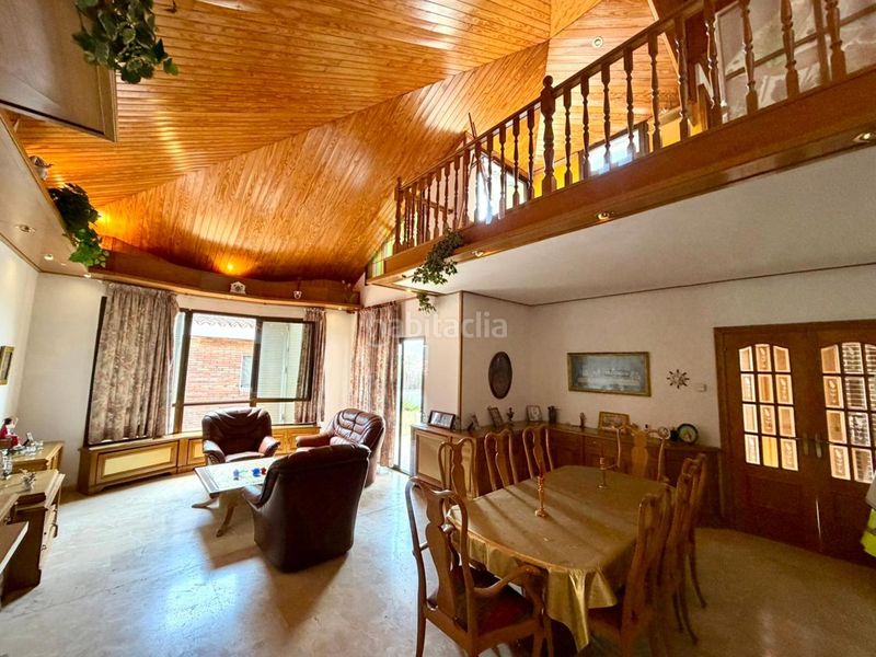 Foto b9aa2b10-6311-4239-b7d9-88447e299730. Casa amb calefacció aparcament piscina a Reixac - Vallensana Baixa Montcada i Reixac