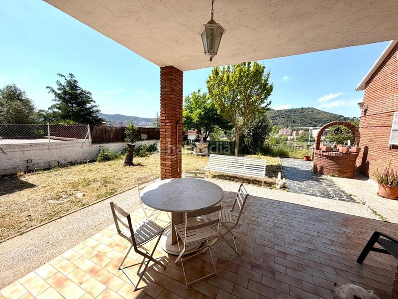 Foto bbfa7232-a938-4eaa-923e-9b424c970d92. Casa amb calefacció aparcament piscina a Reixac - Vallensana Baixa Montcada i Reixac