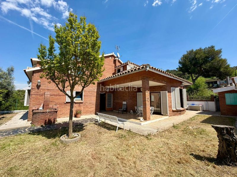 Foto d9623630-c039-4b7d-a53f-b313f40b640d. Casa amb calefacció aparcament piscina a Reixac - Vallensana Baixa Montcada i Reixac