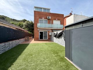 Maison jumelée  Antoni pujades. Casa a 3 vientos en venta en terra nostra