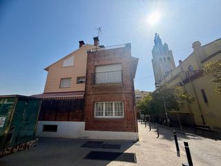 Casa en Montcada Centre - La Ribera. Exclusiva casa en venta en pleno centro de montcada