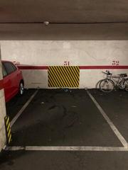 Parking voiture  Carrer del sol