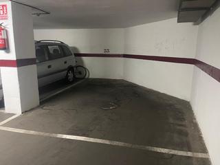 Aparcament cotxe  Carrer del sol