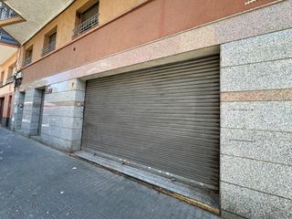 Aparcament cotxe  Carrer reixagó. Local de 230mt en montcada bifurcación