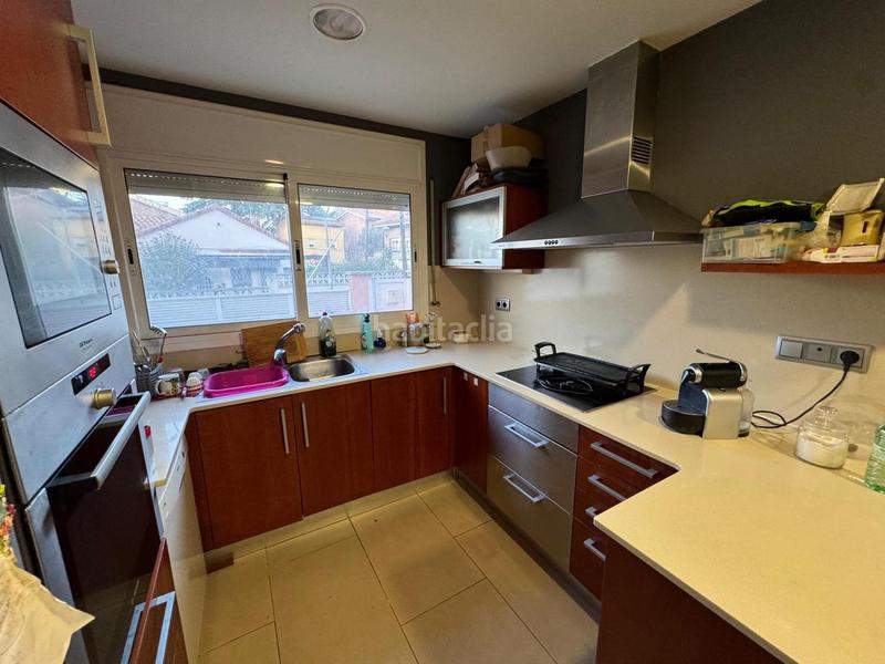 Foto f64e27da-d060-49e3-9cb9-fc4e7d9552dd. Casa amb calefacció aparcament a Santa Maria-Terra Nostra Montcada i Reixac