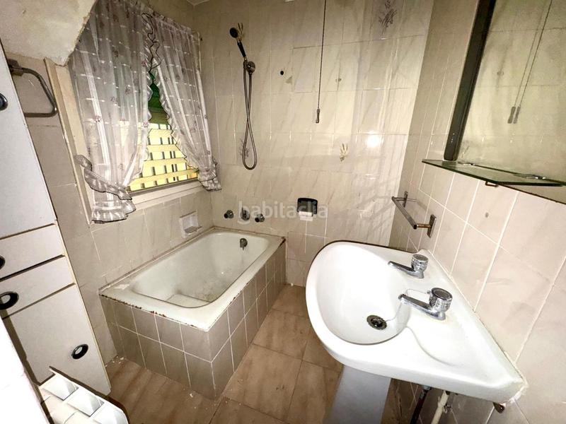Foto 22f60400-d3da-4b44-9044-e1010542203a. Casa adosada casa en venta a reformar en Barri del Centre Terrassa