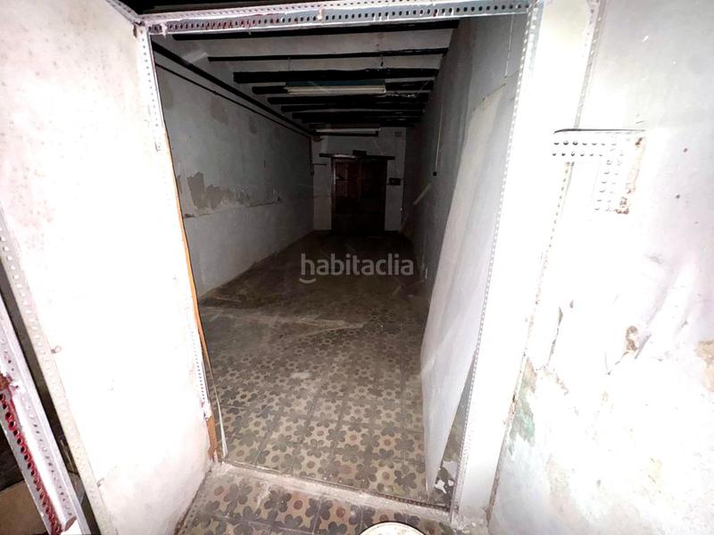 Foto ab048d82-addf-43da-91d3-00eec018a40f. Casa adosada casa en venta a reformar en Barri del Centre Terrassa
