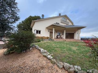 Haus in Lliçà d´Amunt. Casa en venta en lliçà damunt de 408mt