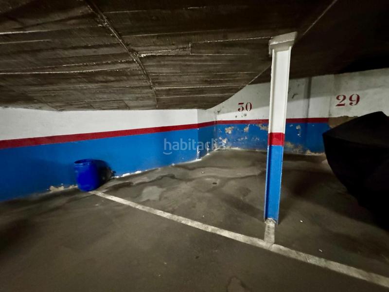 Foto f99c3bf8-587c-4506-bdbf-e3e65cd01881. Posto auto in Font Pudenta Montcada i Reixac