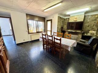 Casa en Vallbona. Casa en venta a 10 minutos de barcelona